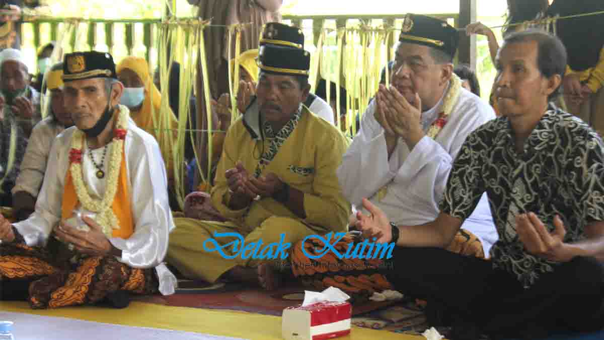 Ketua DPRD Kutim Ucapkan Selamat Atas Peresmian Lamin Adat Kutai Di Desa Swarga Bara