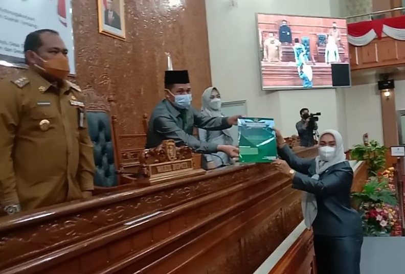 Fitriyani Anggota DPRD Kutim Dari Fraksi PPP Apresiasi Raperda Pembentukan Desa Pemekaran di Kutim