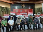 Kodim 0909 Salurkan BTPKLW bagi 1.200 Penerima Bantuan, Asisten II Harap Bisa Digunakan Sebagai Modal Usaha